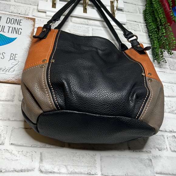 Clarks Tri Colored Vegan Faux Leather Large Shoulder Bag Purse Tote Black Brown - Picture 2 of 8